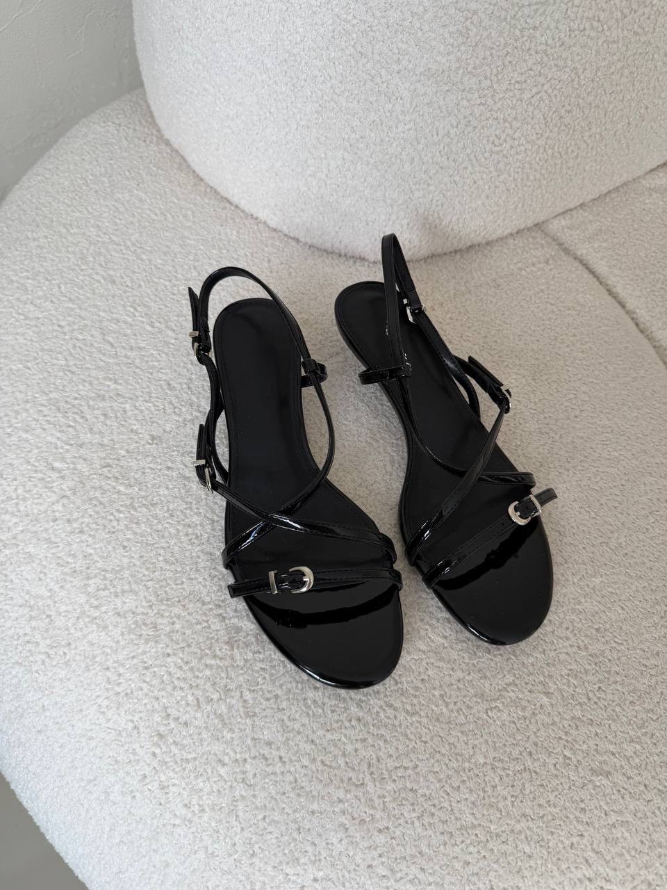 Босоножки “Анна” в черном цвете