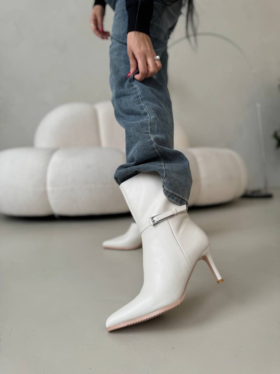 Ботильоны зимние "Анита" в молочной коже