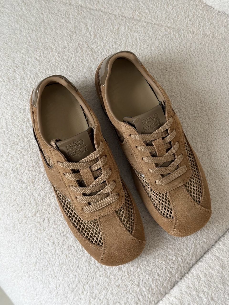 Кроссовки "Инес"